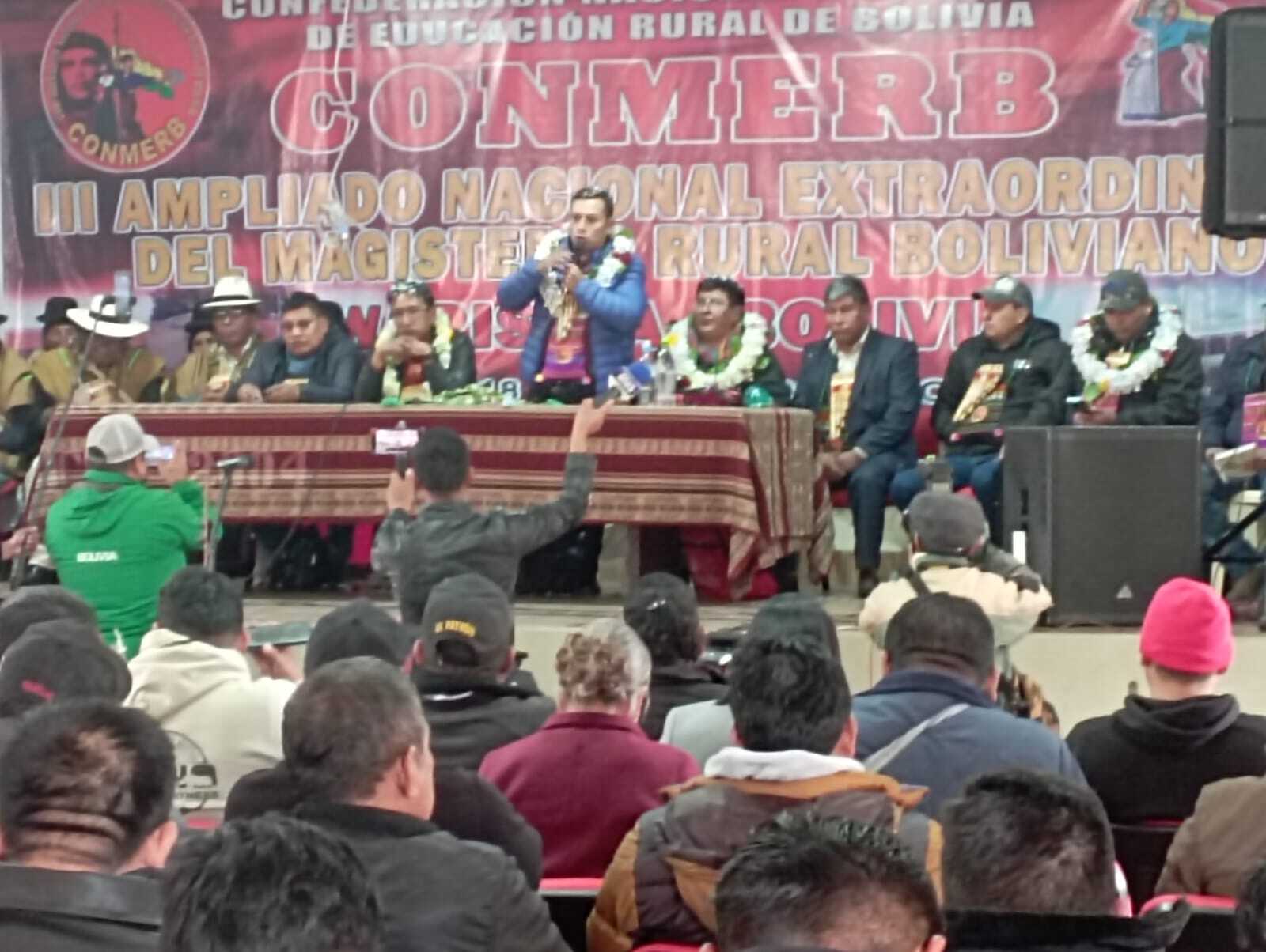 Bolivia: Tercer Ampliado Nacional Extraordinario del Magisterio Rural Boliviano-CONMERB