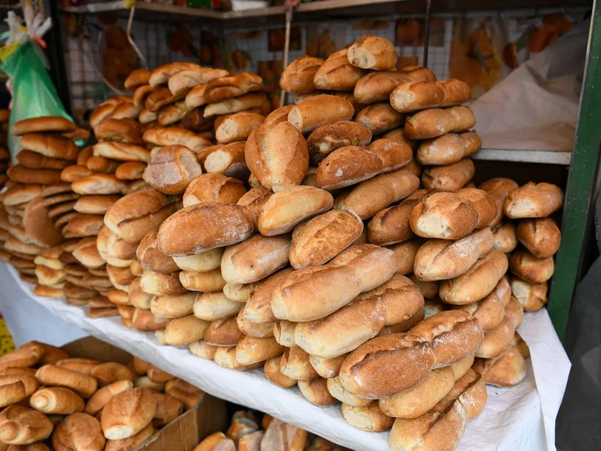 Panificadores de La Paz deciden subir el precio del pan a Bs 1 y anuncian un posible nuevo ajuste en 2027